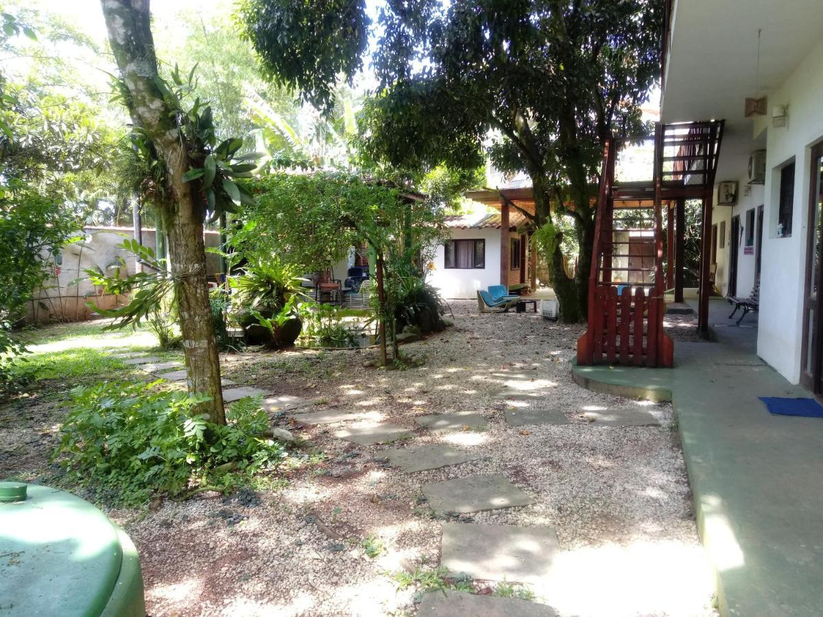 Lindas Suites A Uma Quadra Da Praia E Centro Ubatuba Εξωτερικό φωτογραφία