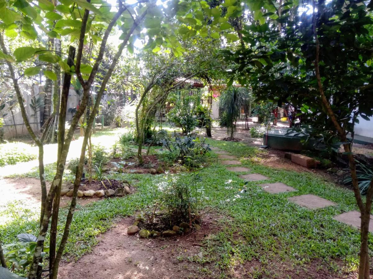 Lindas Suites A Uma Quadra Da Praia E Centro Ubatuba Εξωτερικό φωτογραφία