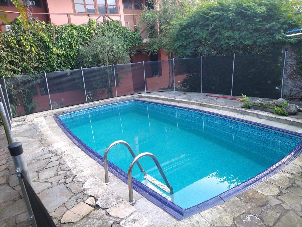 Lindas Suites A Uma Quadra Da Praia E Centro Ubatuba Εξωτερικό φωτογραφία