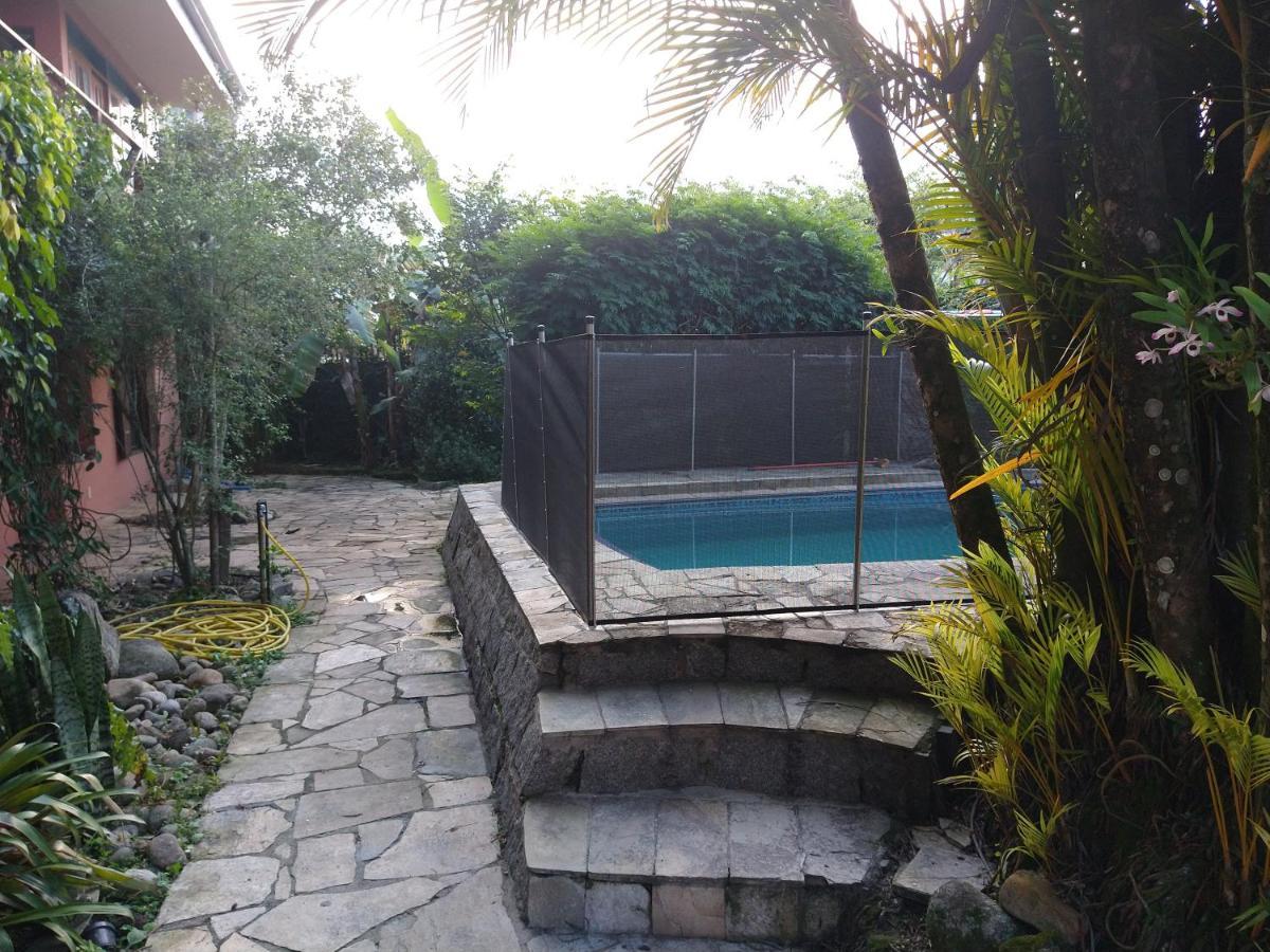Lindas Suites A Uma Quadra Da Praia E Centro Ubatuba Εξωτερικό φωτογραφία